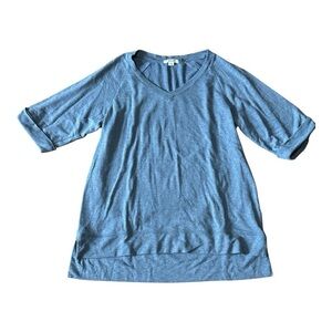 Simply Noelle Blue Elbow Sleeve Top, L/XL